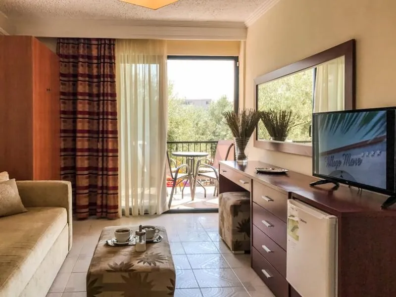 APARTMENT WITH BALCONY Room, Village Mare, Thessaloniki