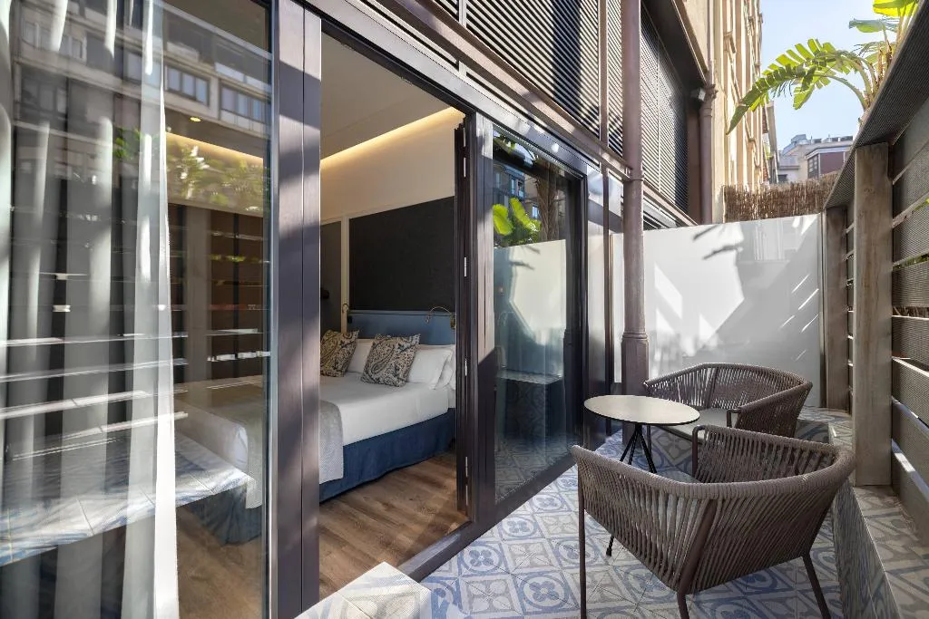 Double or Twin PREMIUM Room, Catalonia Plaza Cataluña, Barcelona