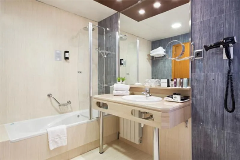 DOUBLE PREMIUM Room, Abba Garden, Barcelona