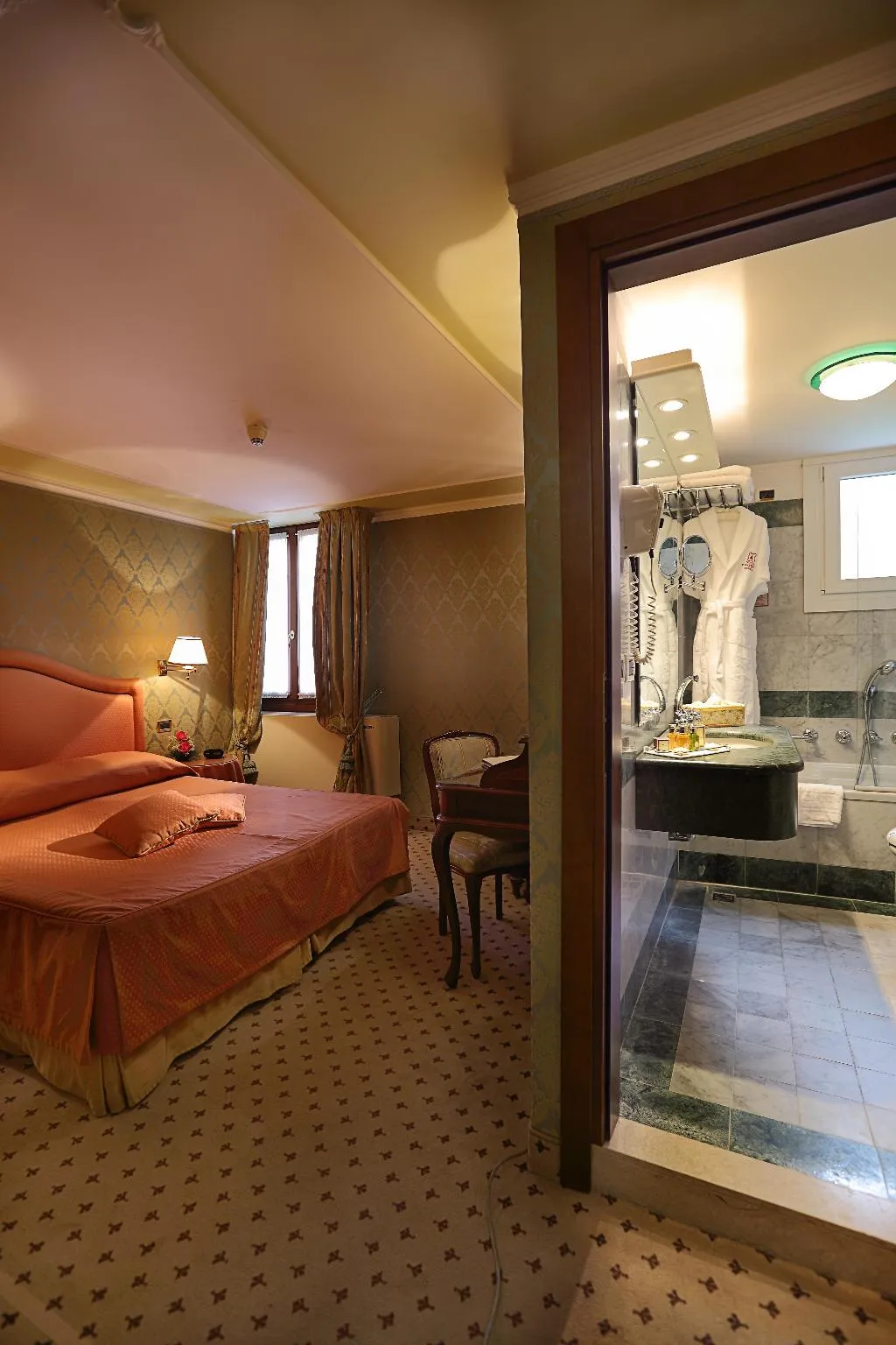 DOUBLE STANDARD Room, Colombina, Venice