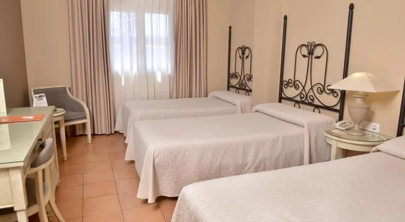 Double or Twin CAPACITY 3 Room, Alboran Algeciras, Costa De La Luz