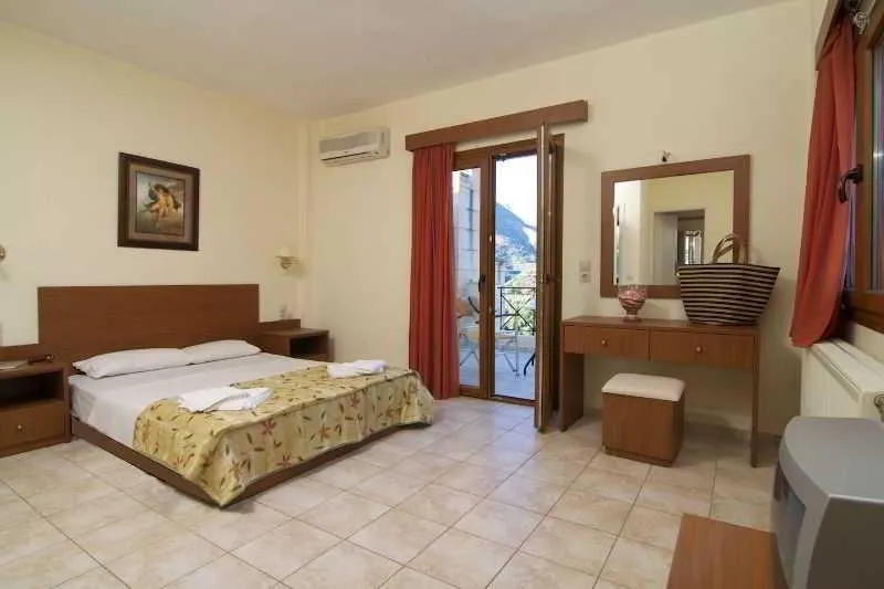 General view, Nisi Apartments, Crete