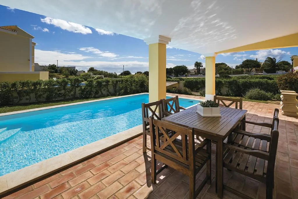 VILLA WITH PRIVATE POOL Room, Porto Dona Maria, Algarve