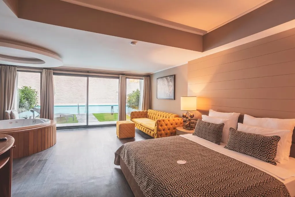 SUITE KING SIZE BED Room, Orka Cove Penthouse & Suite, Dalaman