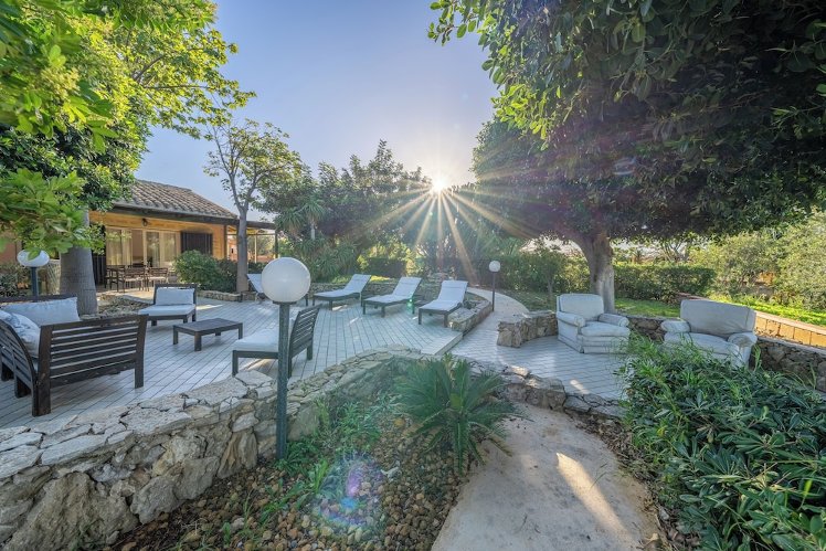 B&B Villa Carlotta Resort, Catania