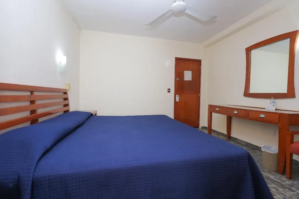 DOUBLE STANDARD Room, Soberanis, Cancun Area