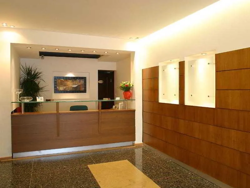 Lobby, Blue Sea Hotel Alimos, Athens