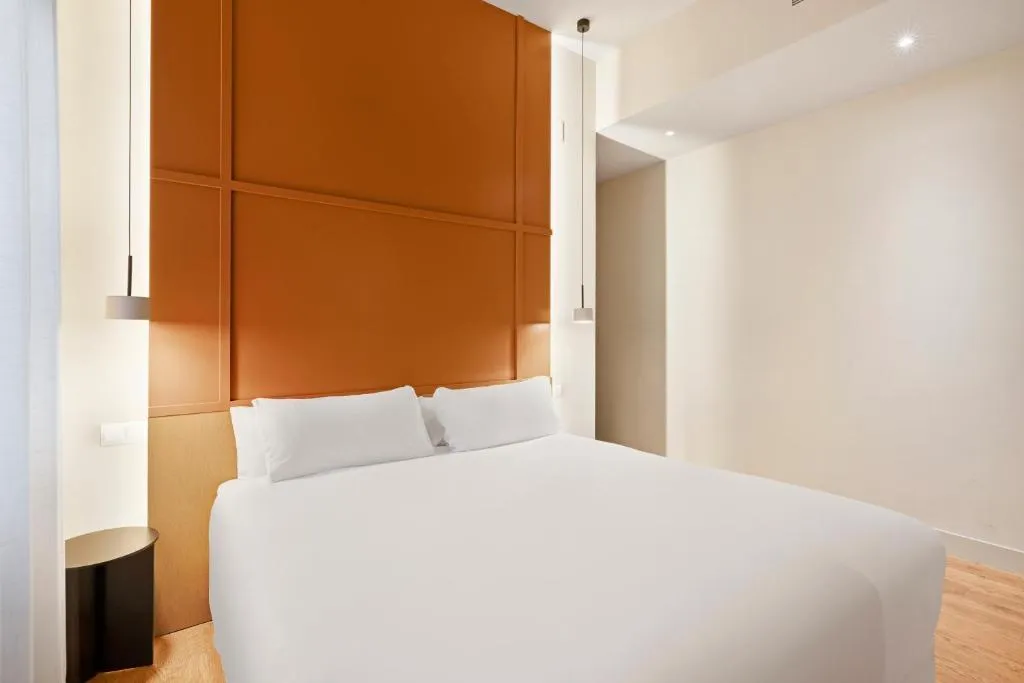 Room, B&B Apartamentos Madrid Centro Fuencarral 46, Madrid