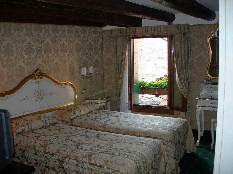 General view, Locanda Correr, Venice