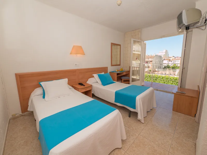 Double or Twin STANDARD Room, Checkin Pineda, Costa Brava