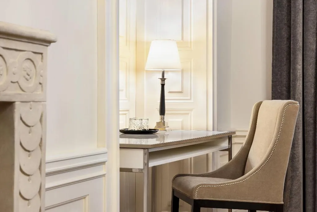 JUNIOR SUITE STANDARD Room, Wyndham Grand Krakow Old Town, Krakow