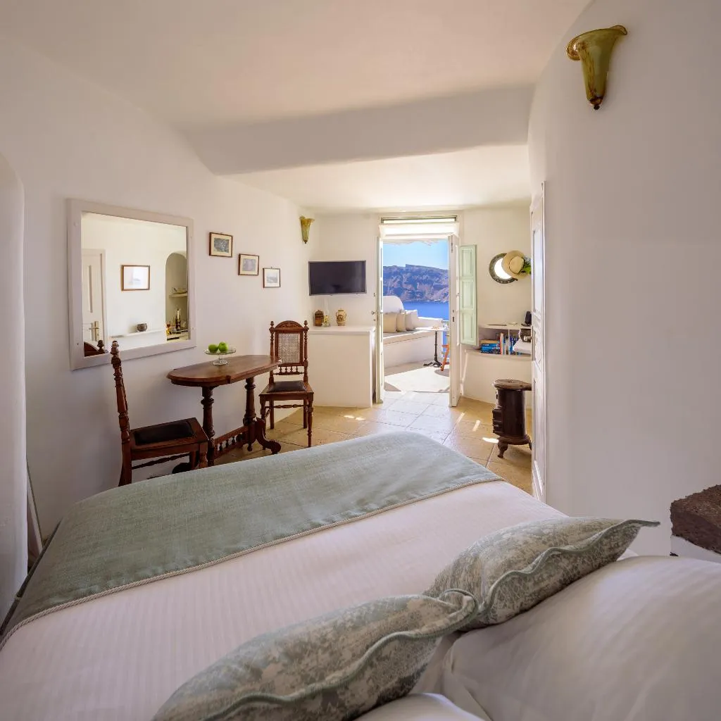 STUDIO STANDARD Room, Fanari Villas, Santorini