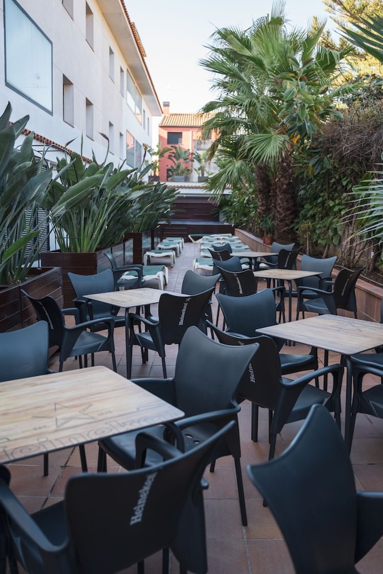 Beatrix 2000 - Caliu Apartments, Costa Brava