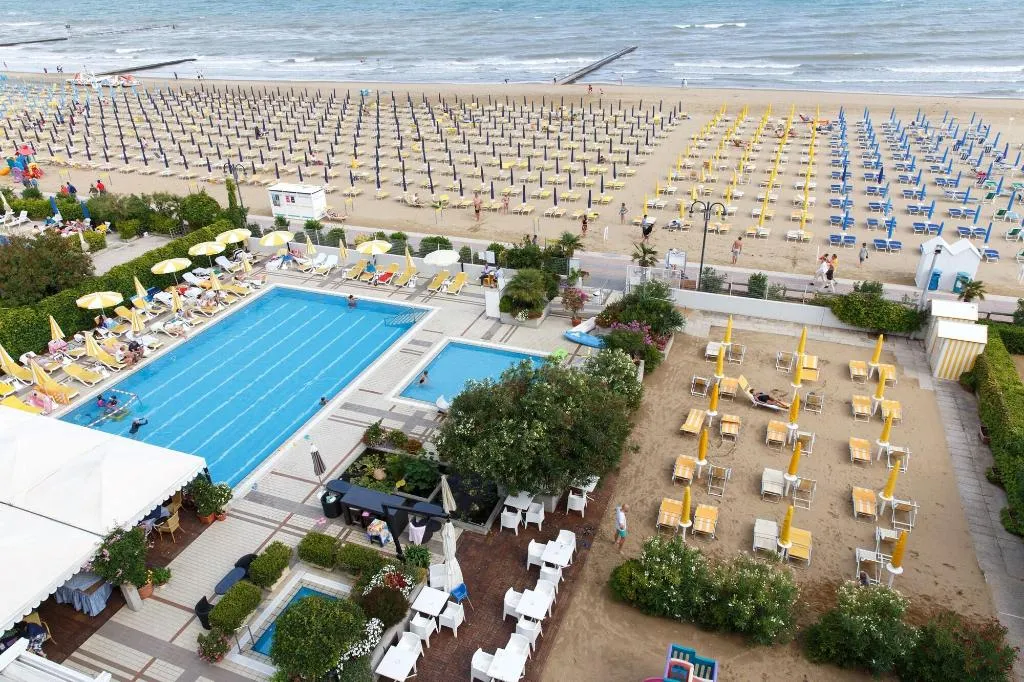 Beach, Sirenetta, Venice