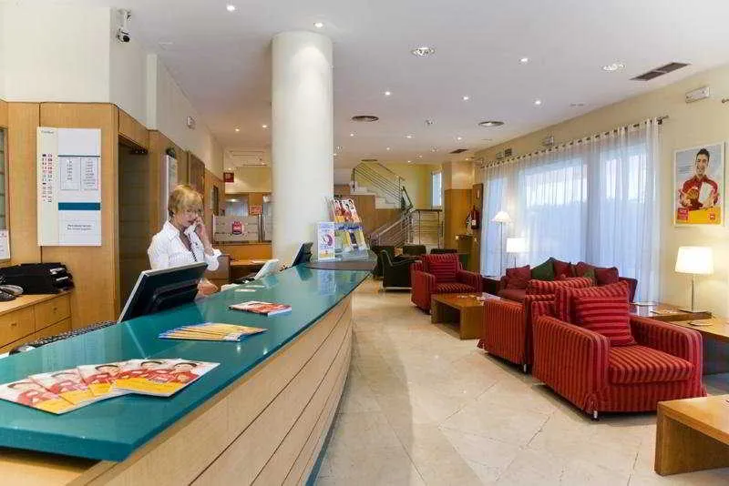 Lobby, Ibis Madrid Alcala H Garena, Madrid