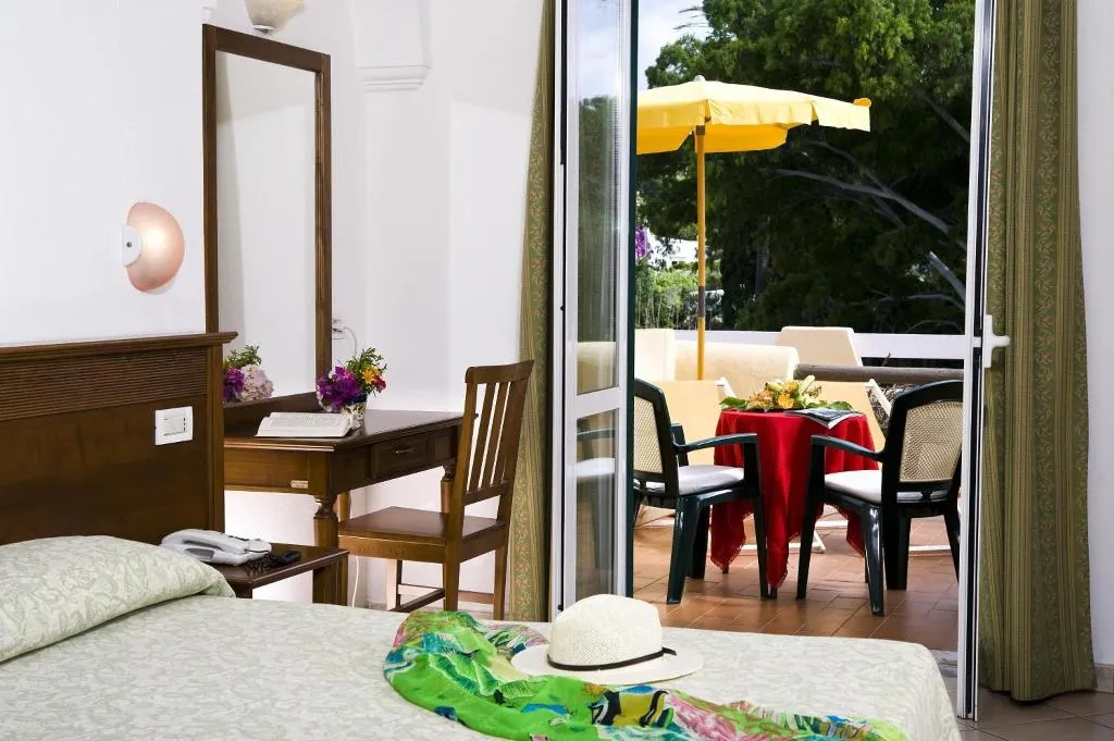 Double or Twin COMFORT Room, Villa Angela Terme, Naples