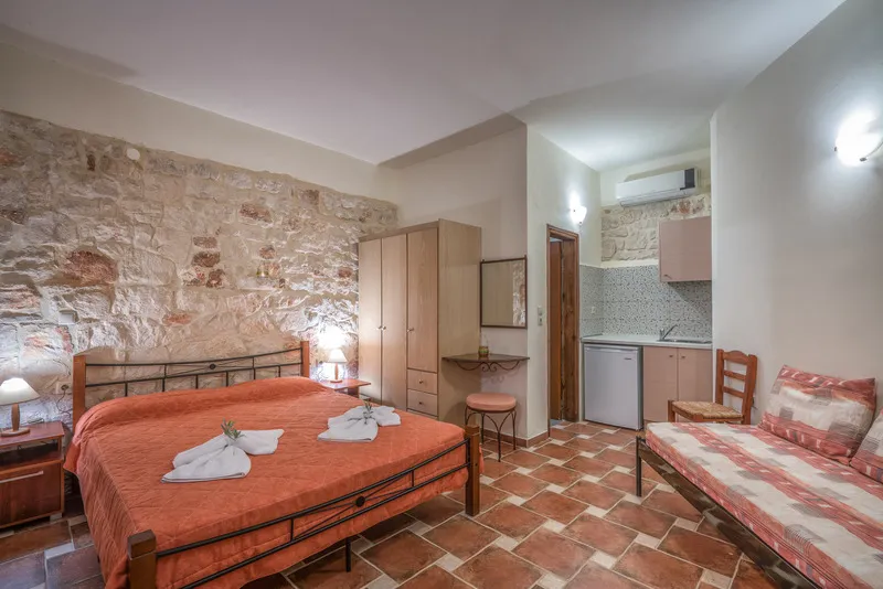 Room, Dante's Maisonettes, Zante