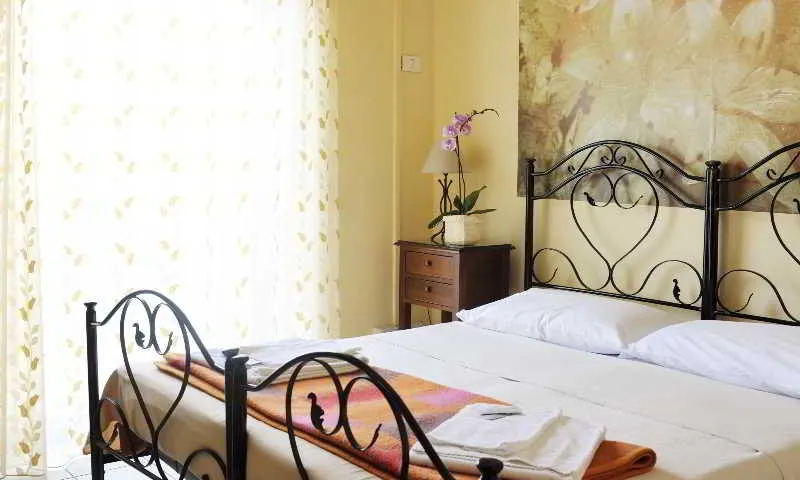 Room, Bed and Breakfast Sicilia Home, Catania