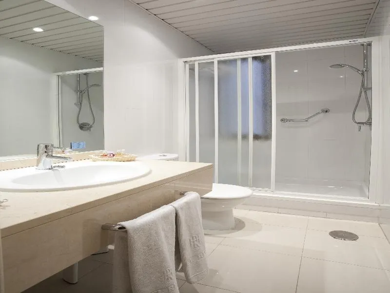 DOUBLE SINGLE USE STANDARD Room, Regente, Madrid