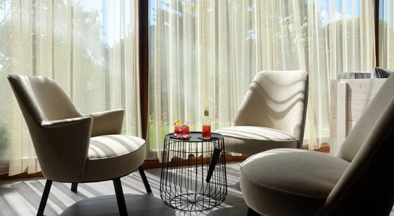 Lobby, Alga, Costa Brava