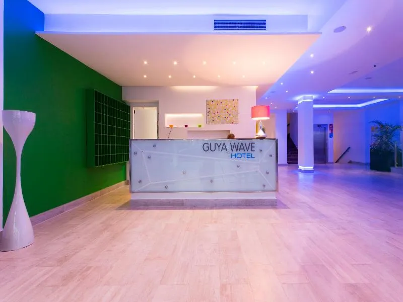 Lobby, Guya Wave, Majorca