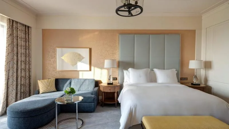 DOUBLE PREMIER Room, Four Seasons Resort Dubai at Jumeirah Beach, Dubai