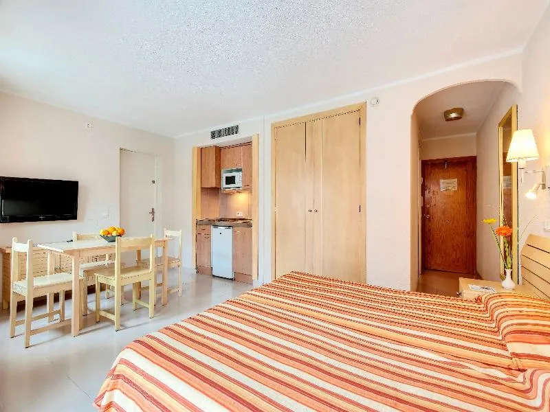 Room, Alcudia Garden, Majorca