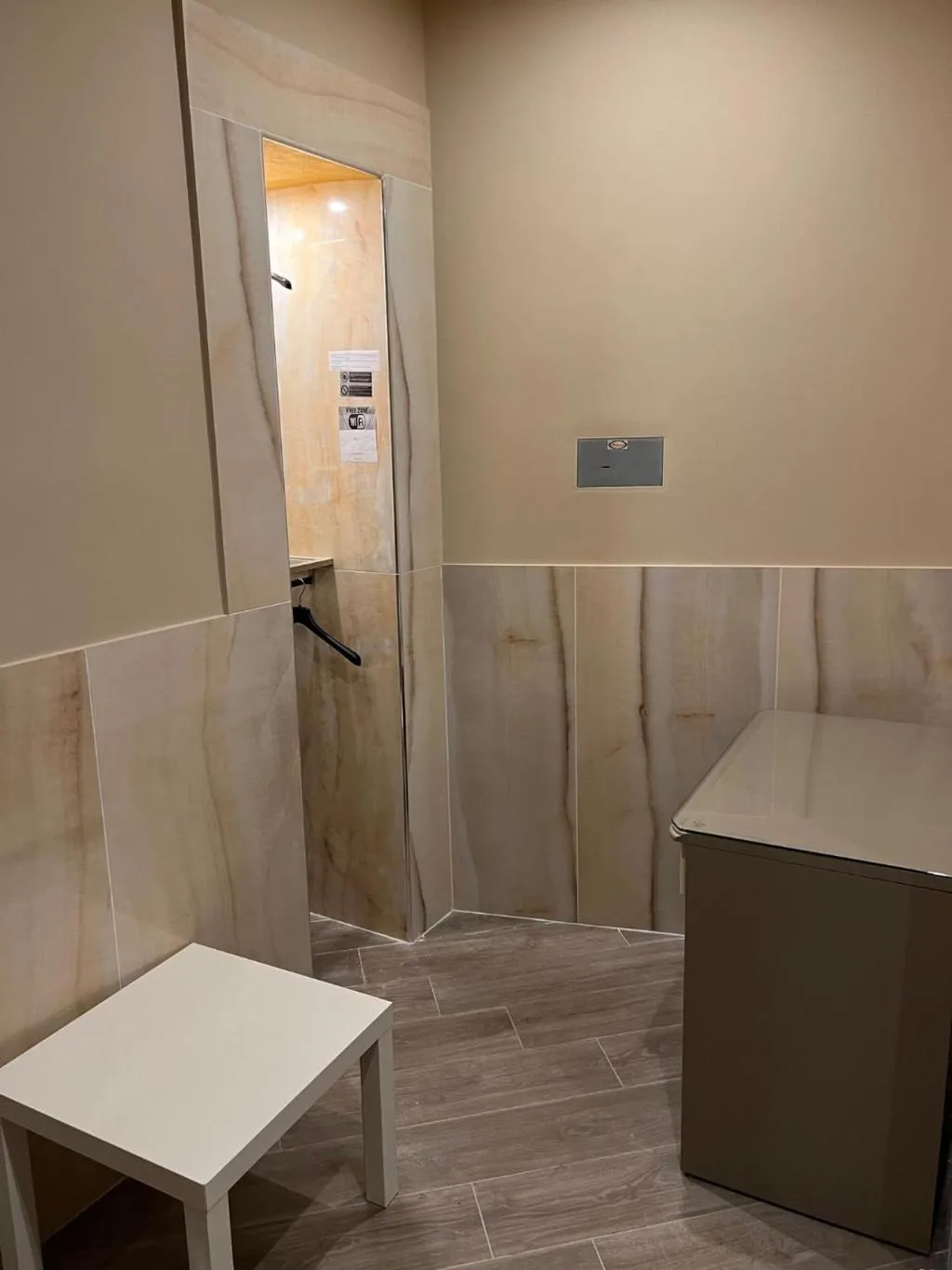 DOUBLE STANDARD Room, Iris, Naples