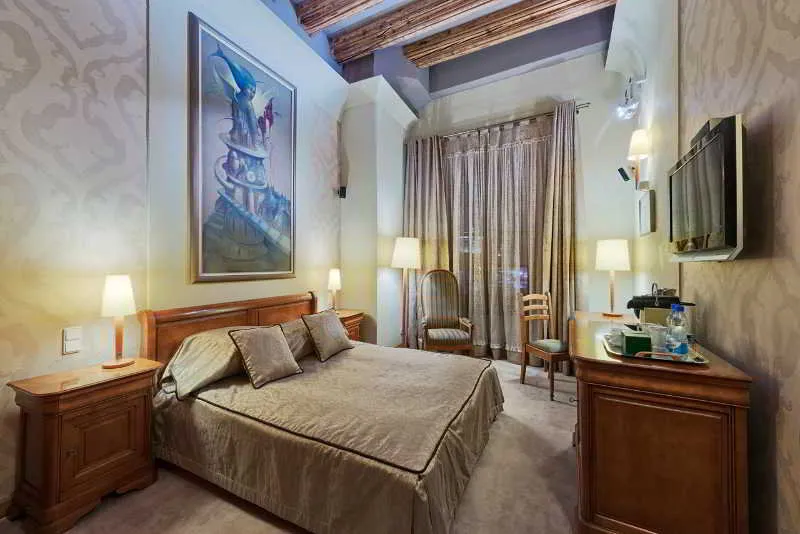 Room, Wentzl, Krakow