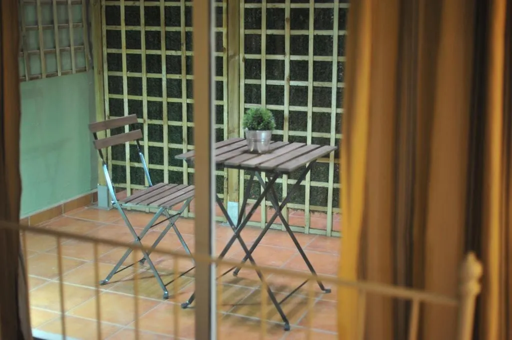 DOUBLE STANDARD Room, B&B Mare de Deu Jardines del Turia, Valencia