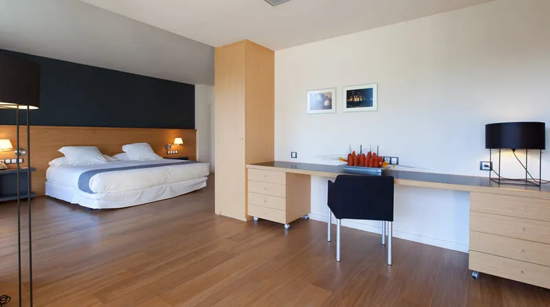 SUITE STANDARD Room, Mon St Benet, Barcelona