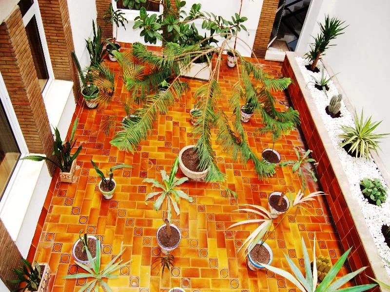 Lobby, Pasarela, Seville