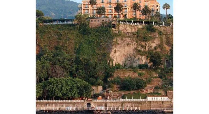 General view, Grand Hotel Royal, Naples