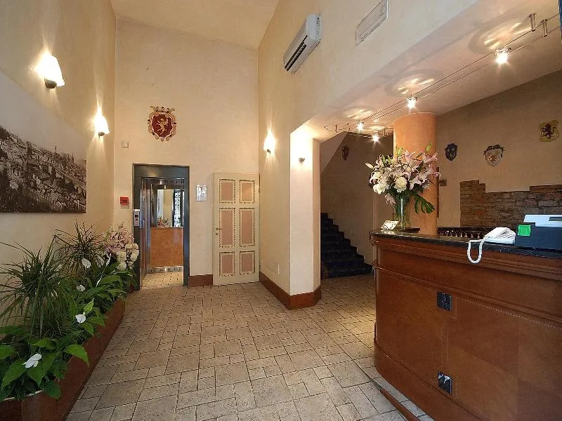 Lobby, Martelli, Florence