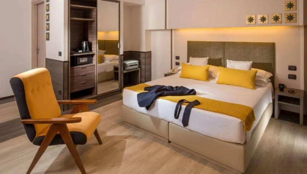 DOUBLE SUPERIOR Room, Hotel Domidea, Rome