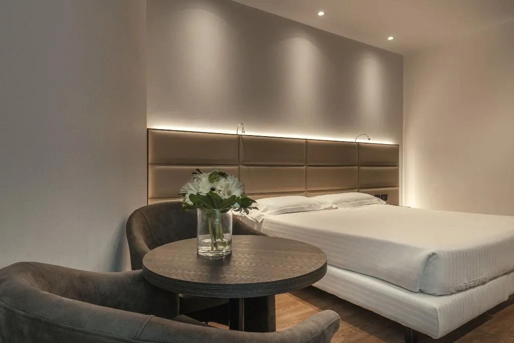 DOUBLE DELUXE Room, Minerva, Florence