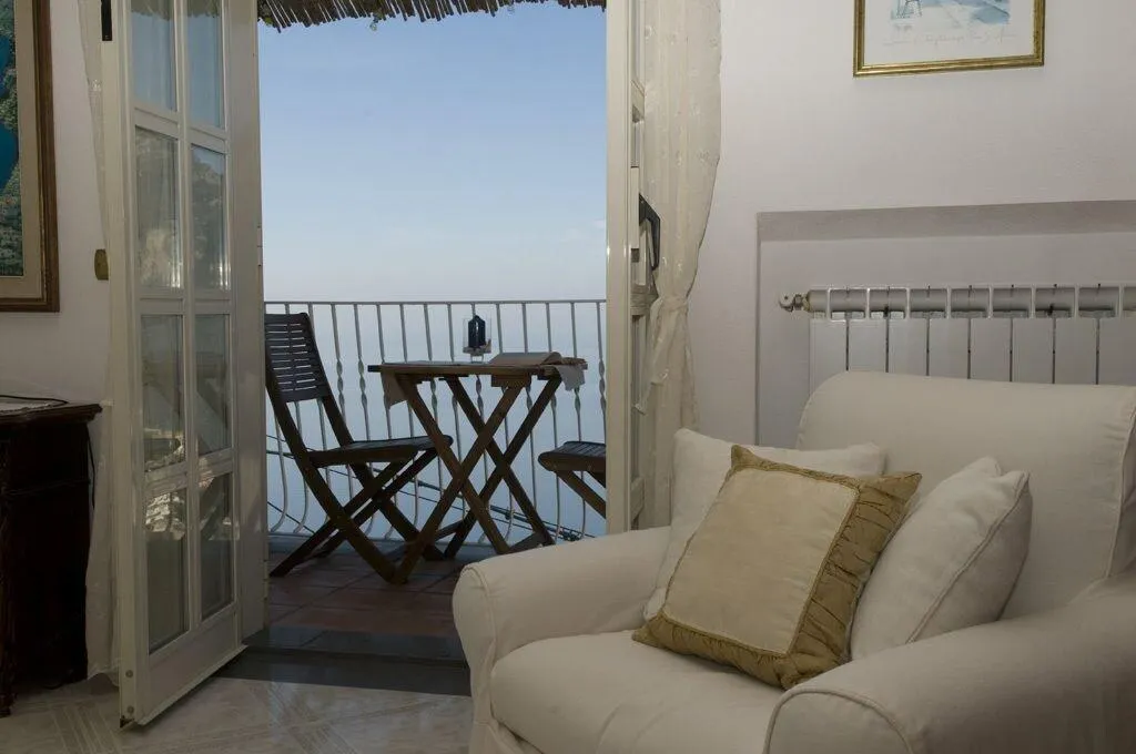 Room, Bed & Breakfast Mamma Rosa, Naples