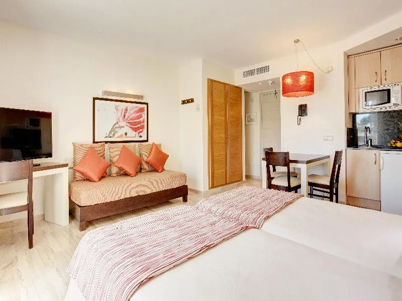 APARTMENT ONE BEDROOM Room, Grupotel Alcudia Suite, Majorca