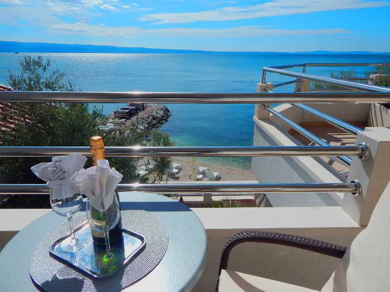Room, Sunce, Split