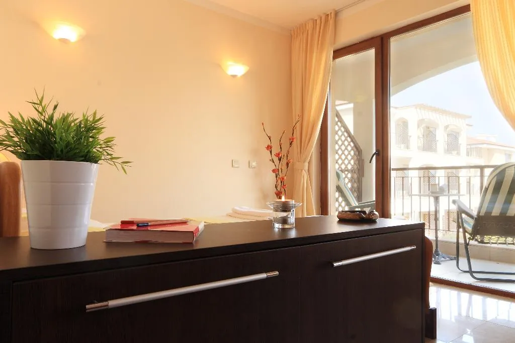STUDIO STANDARD Room, Bay Apartments, Bourgas
