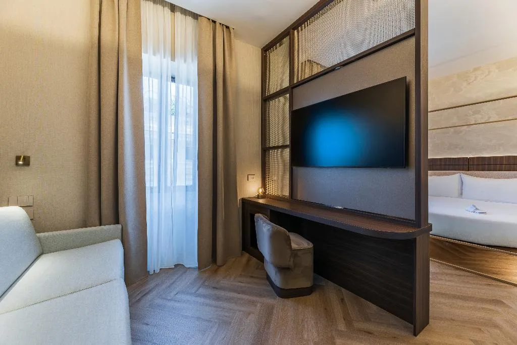 Room, Hotel Raffaello, Sure Hotel Collection by Best Wes, Rome