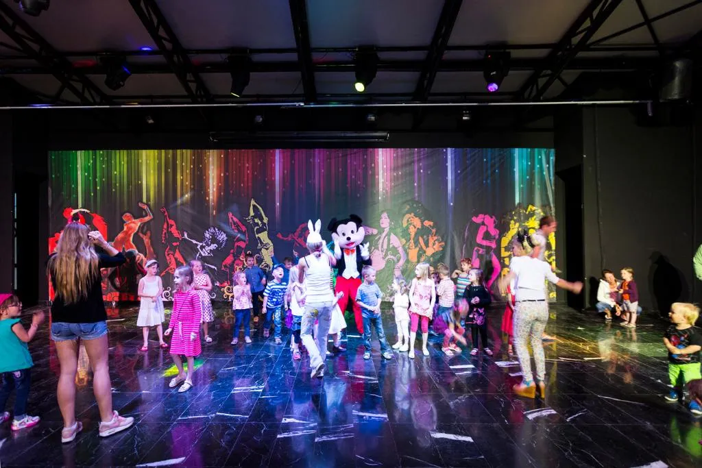 Sports and Entertainment, Club Melas Privé, Antalya