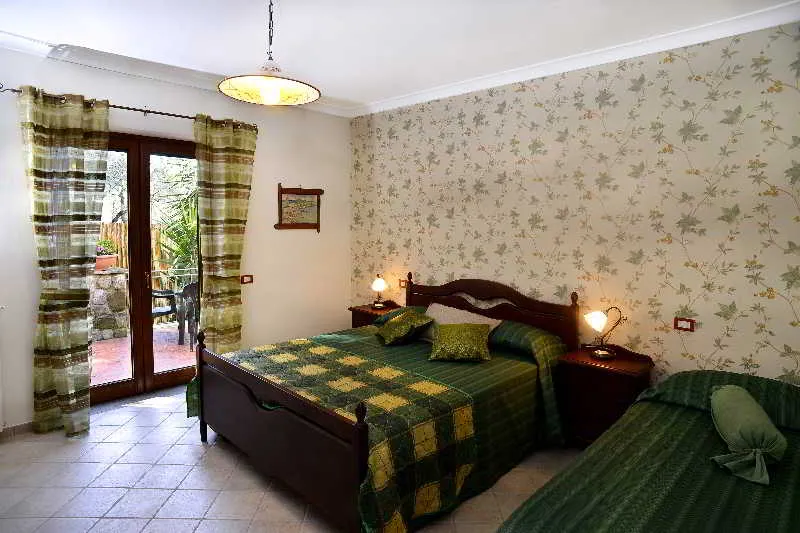 Room, Il Casale Sorrento, Naples