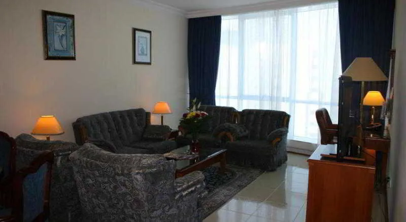 Room, Grand Excelsior Hotel Sharjah, Dubai