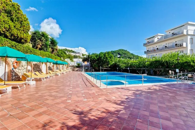 Pool, Hotel Syrene Capri, Naples