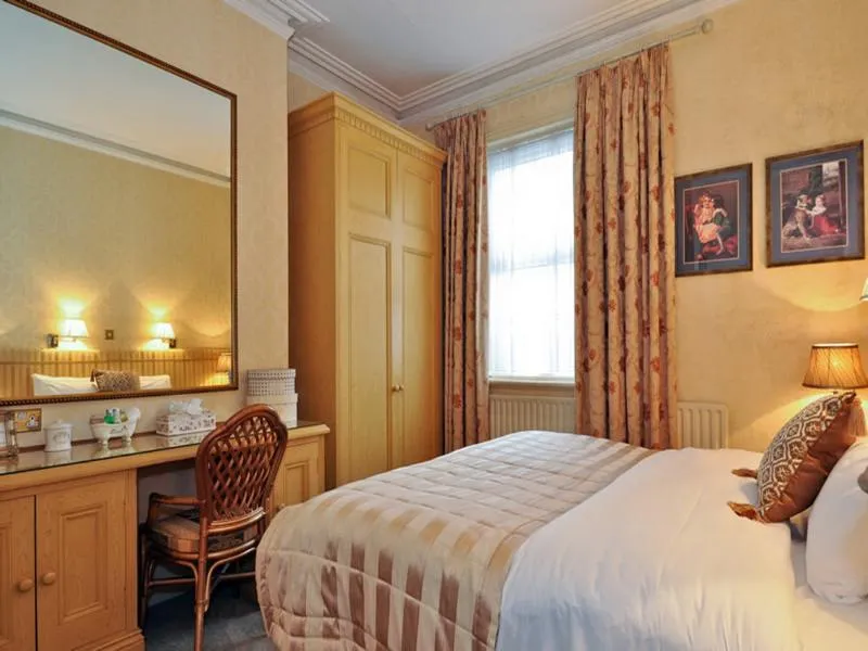 Room, Kilronan Guesthouse, Dublin