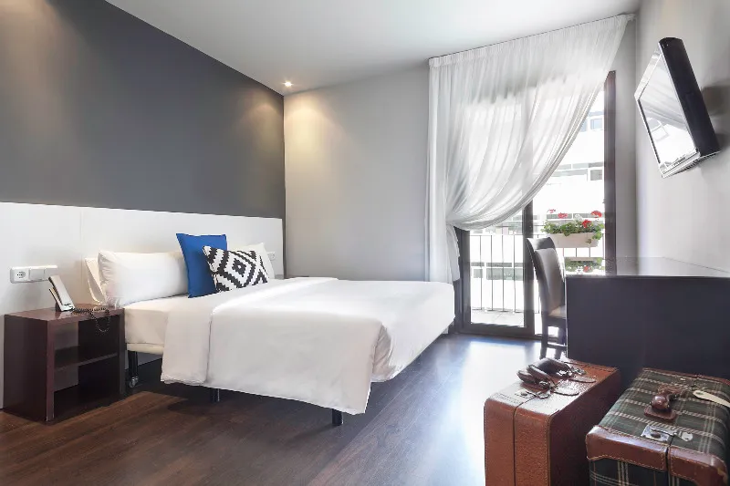 DOUBLE SINGLE USE STANDARD Room, Acta bcn 40, Barcelona
