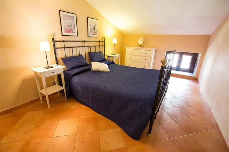 Room, Villa Palamara, Palermo