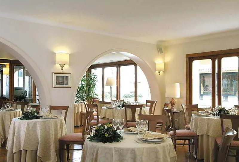 Restaurant, American Hotel, Naples
