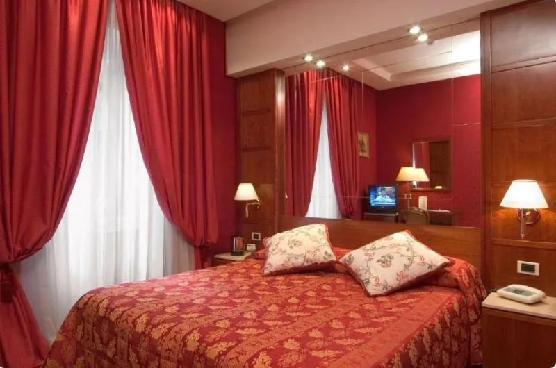 DOUBLE SUPERIOR Room, LH Hotel Andreotti, Rome